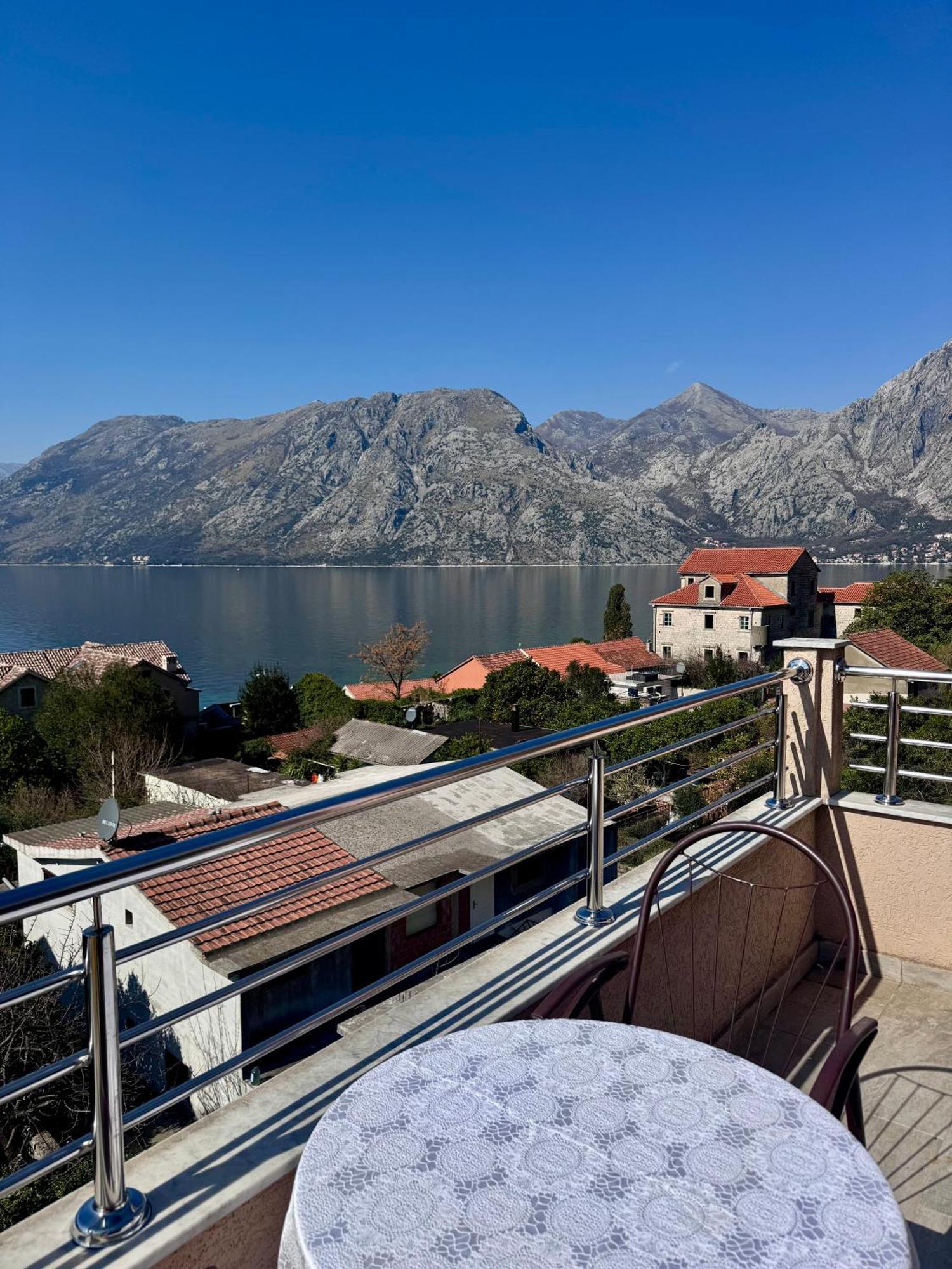 Bocche Di Cattaro Apartments Kotor Exterior foto